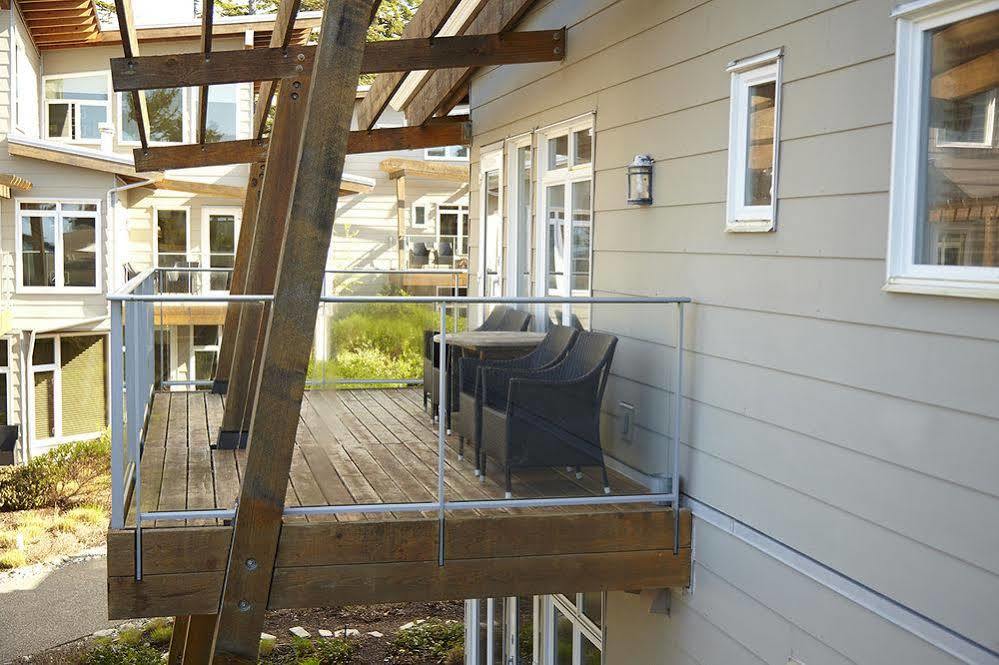 Cox Bay Beach Resort Tofino Extérieur photo