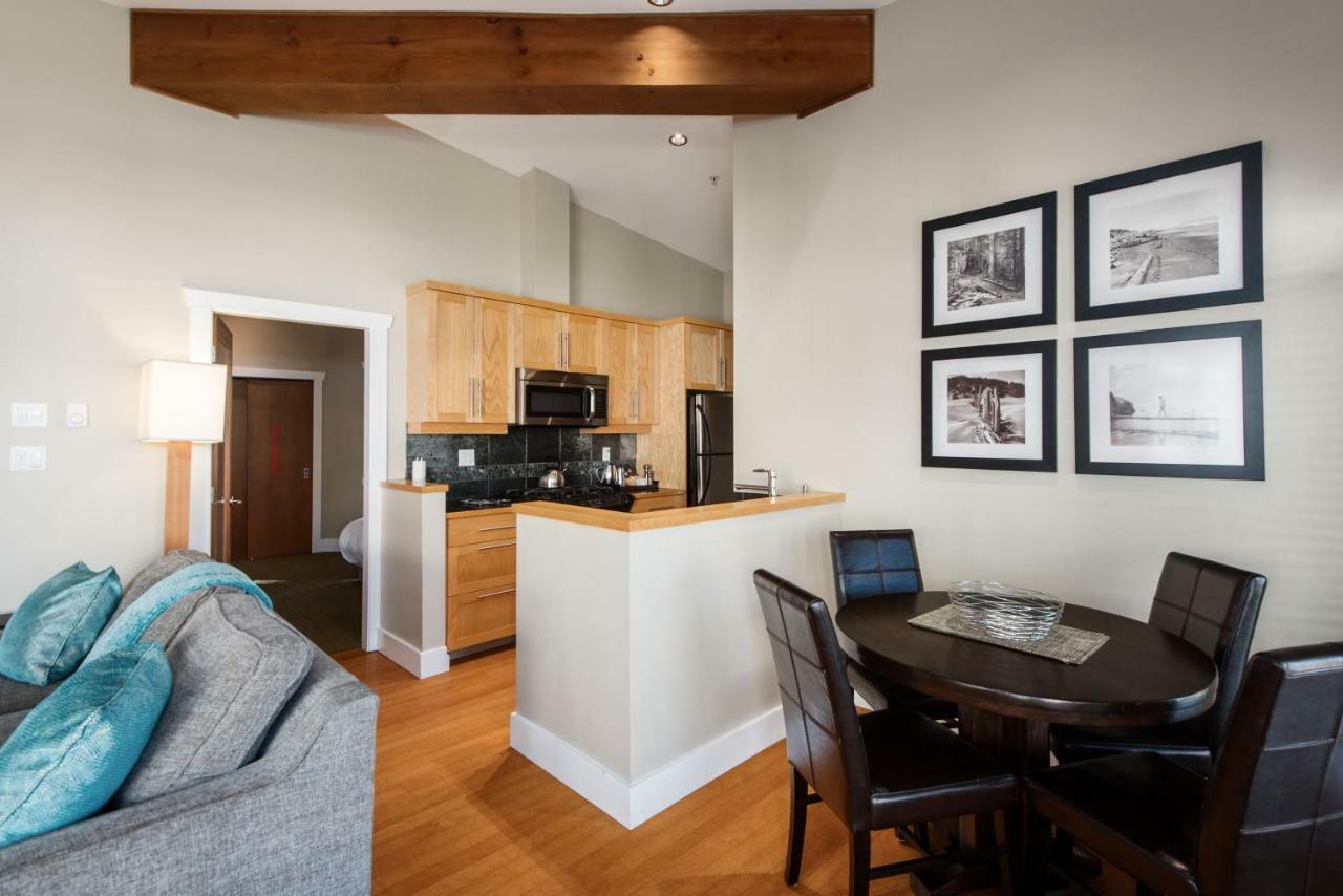 Cox Bay Beach Resort Tofino Extérieur photo