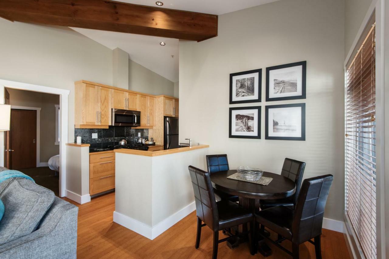 Cox Bay Beach Resort Tofino Extérieur photo